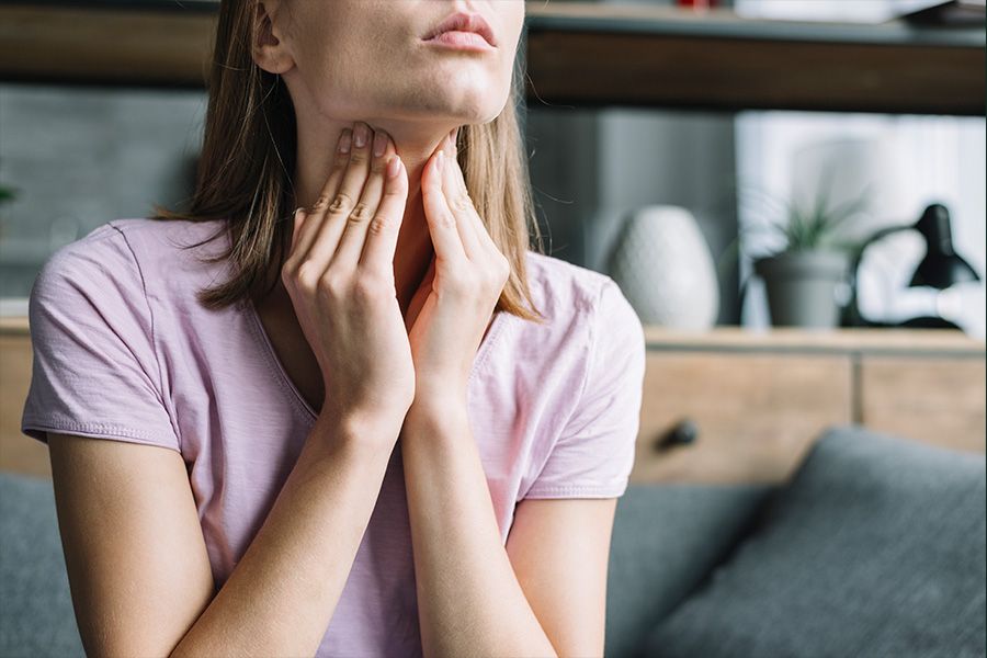 thyroid disease and symptoms